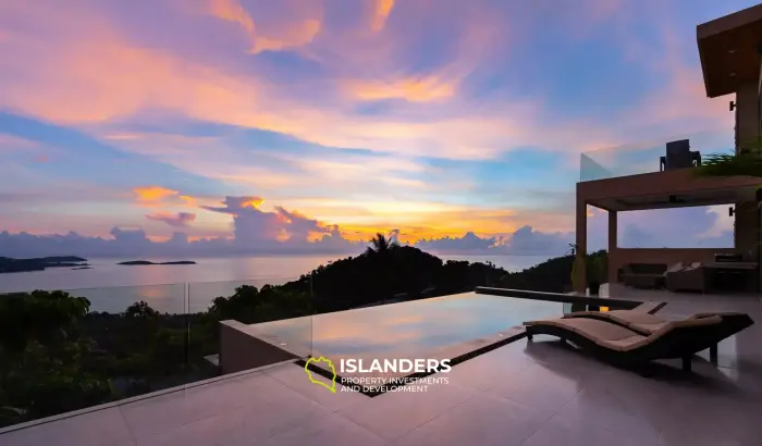 Spacious, Top-Tier 4-Bedroom Seaview Villa in Chaweng Noi