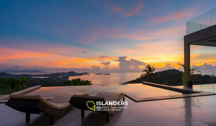 Spacious, Top-Tier 4-Bedroom Seaview Villa in Chaweng Noi