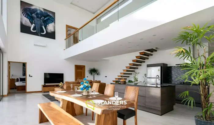 Spacious, Top-Tier 4-Bedroom Seaview Villa in Chaweng Noi