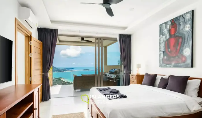 Spacious, Top-Tier 4-Bedroom Seaview Villa in Chaweng Noi
