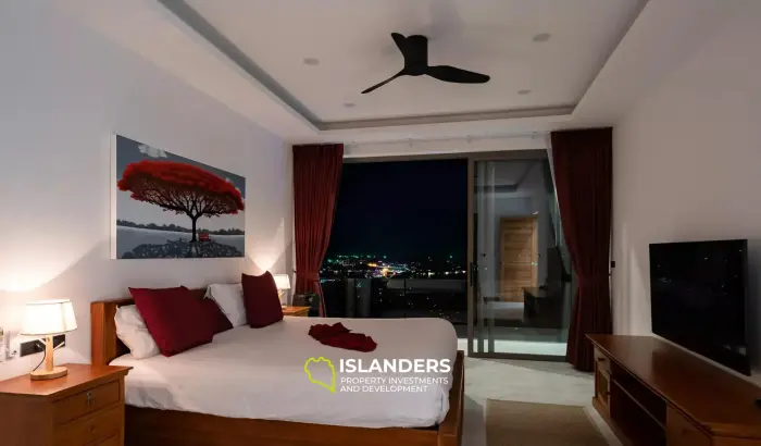 Spacious, Top-Tier 4-Bedroom Seaview Villa in Chaweng Noi