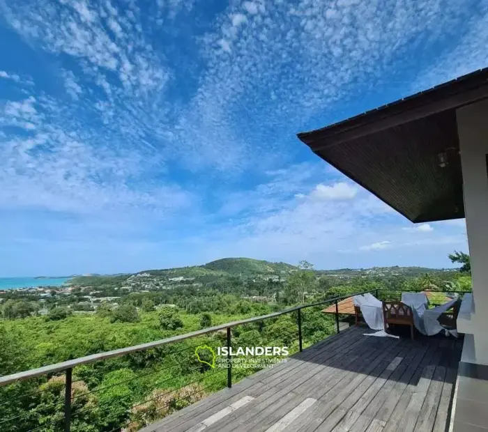 Atemberaubende Villa mit 4 Schlafzimmern und privatem Pool und Meerblick auf Koh Samui