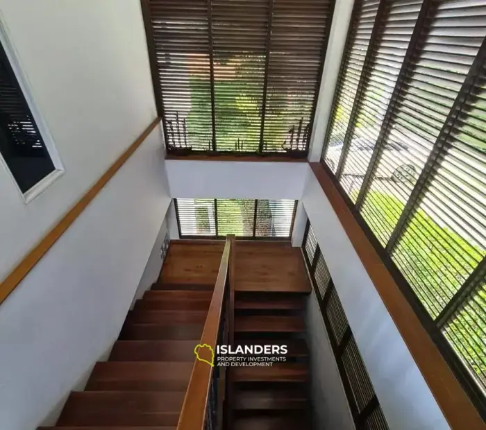 Atemberaubende Villa mit 4 Schlafzimmern und privatem Pool und Meerblick auf Koh Samui