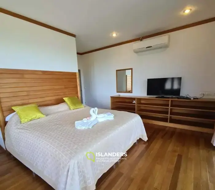 Atemberaubende Villa mit 4 Schlafzimmern und privatem Pool und Meerblick auf Koh Samui