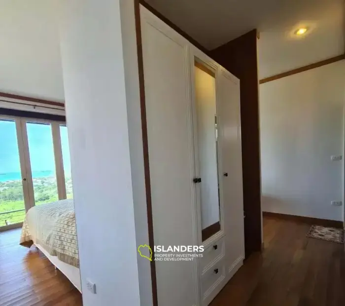 Atemberaubende Villa mit 4 Schlafzimmern und privatem Pool und Meerblick auf Koh Samui