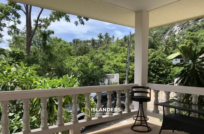 4 Bedroom Sea View Pool Villa plus Apartment in Maret