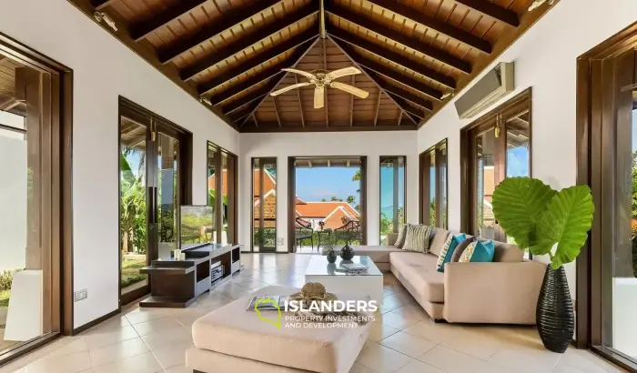 Villa mit 3 Schlafzimmern zum Verkauf in der Plumeria Villa Bang Rak