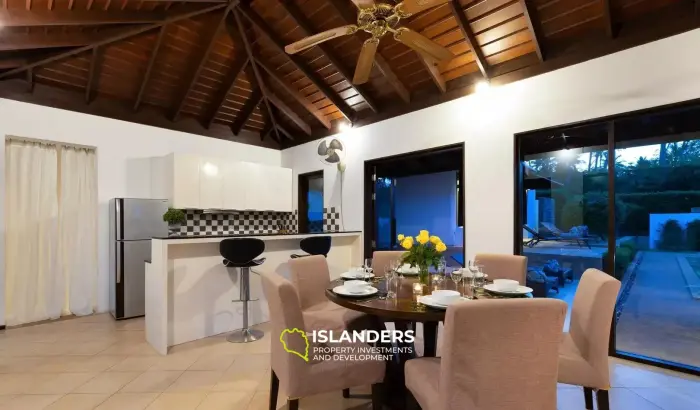 Villa mit 3 Schlafzimmern zum Verkauf in der Plumeria Villa Bang Rak