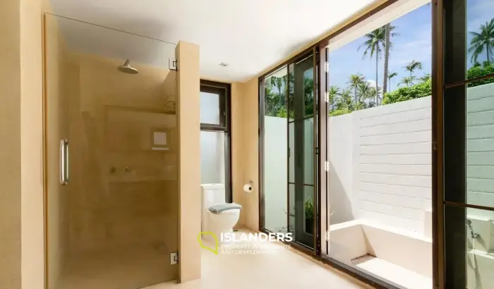 Villa mit 3 Schlafzimmern zum Verkauf in der Plumeria Villa Bang Rak
