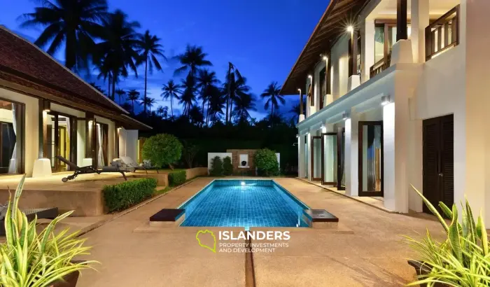 Villa mit 3 Schlafzimmern zum Verkauf in der Plumeria Villa Bang Rak