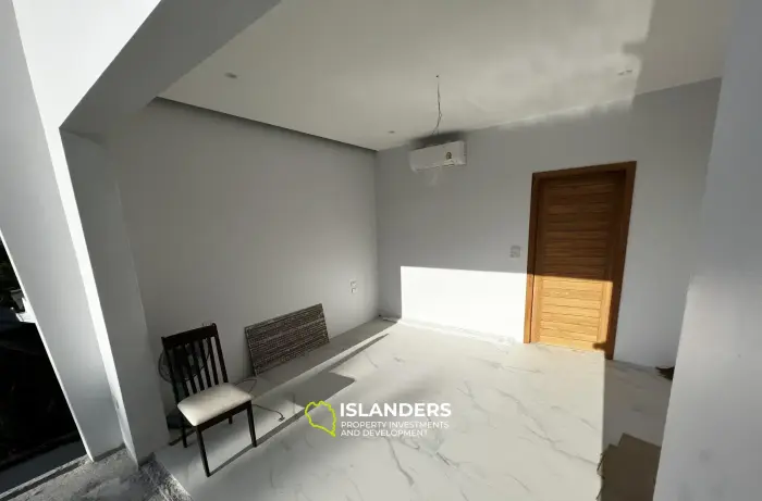 فيلا جديدة مكونة من 3 غرف نوم مطلة على البحر في ماينام سوي 1