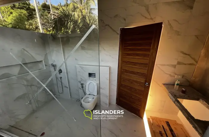 فيلا جديدة مكونة من 3 غرف نوم مطلة على البحر في ماينام سوي 1