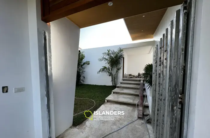 فيلا جديدة مكونة من 3 غرف نوم مطلة على البحر في ماينام سوي 1