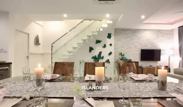 Seaview Pool Villa, 4 Bedrooms with Entertainment Room