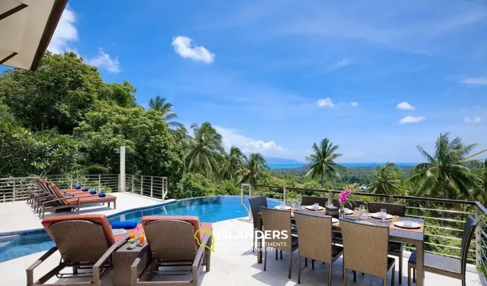 فيلا مذهلة مكونة من 5 غرف نوم على جانب التل مع إطلالة على البحر في ماينام