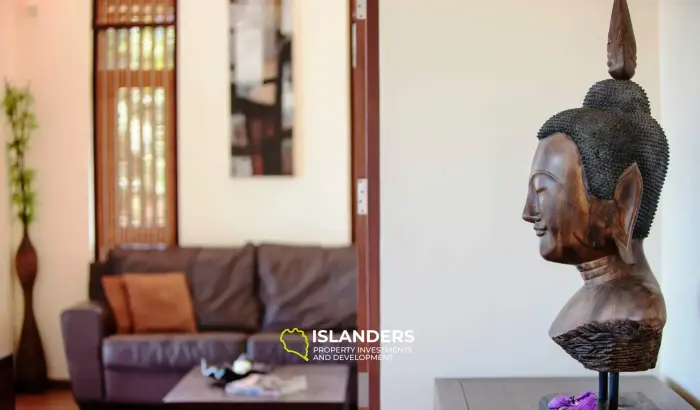 فيلا مذهلة مكونة من 5 غرف نوم على جانب التل مع إطلالة على البحر في ماينام