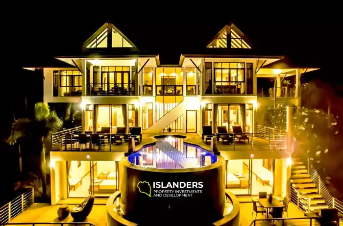 فيلا مذهلة مكونة من 5 غرف نوم على جانب التل مع إطلالة على البحر في ماينام