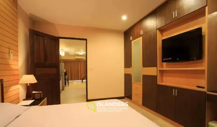 2 Bedroom Condo for sale at Whispering Palms Suite 