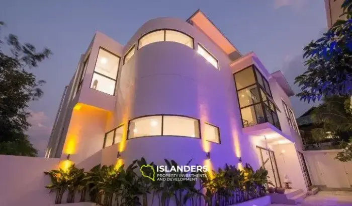 モンキー クイーン ヴィラ