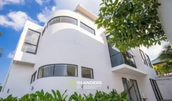 モンキー クイーン ヴィラ