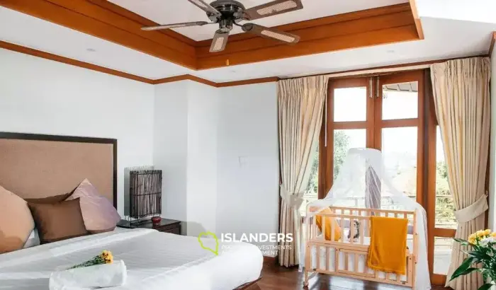 Villa mit 4 Schlafzimmern zum Verkauf bei Tongson Bay Villas