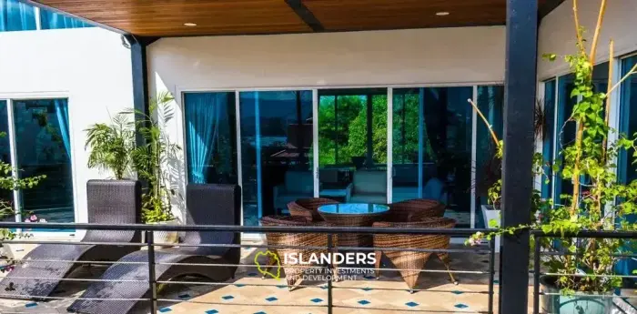 6BR Sunset Sea View Villa ในบางรัก