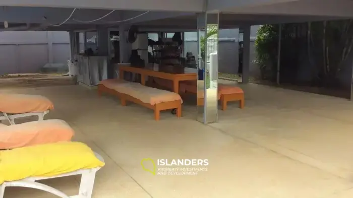Villa mit 4 Schlafzimmern auf Koh Samui Plai Laem