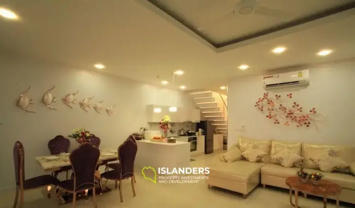 5 Bedroom Villa for sale at Sunset Lagoon Estate 
