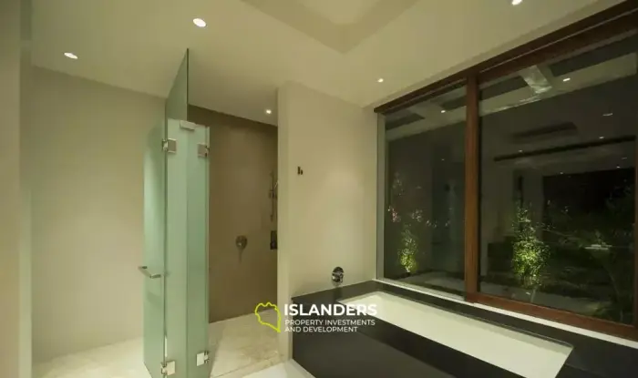Villa de 6 chambres à vendre à Samujana