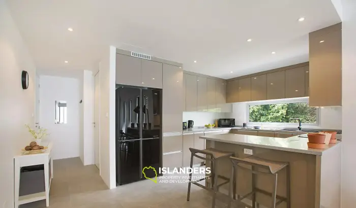 3 Bedroom Apartment for rent at Unique Residences 