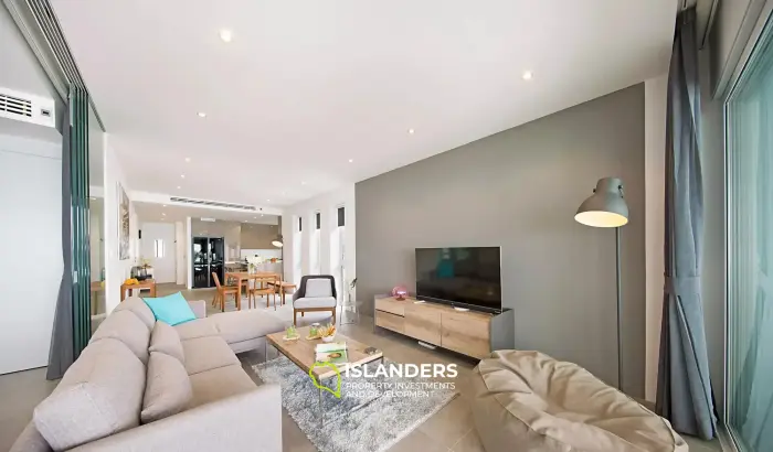 3 Bedroom Apartment for rent at Unique Residences 