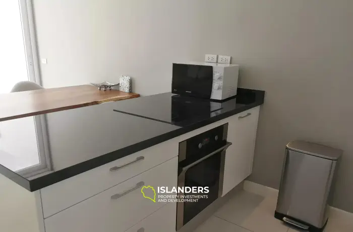 בית עירוני עם 2 חדרי שינה להשכרה ב-Horizon Residence Koh Samui