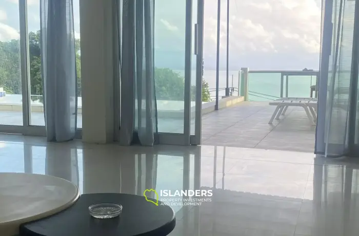 5 Bedrooms Pool Villa in Chaweng For Rent