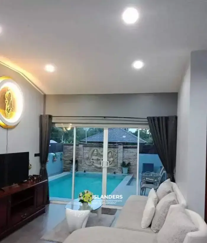 พูลวิลล่า 3 ห้องนอนให้เช่าในแม่น้ำ