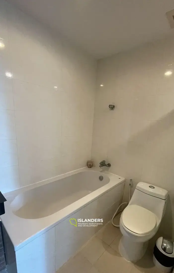 अरिसारा प्लेस पर किराए के लिए 2 बेडरूम का कोंडो