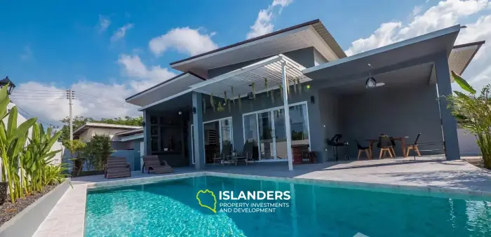 พูลวิลล่า 3 ห้องนอนในแม่น้ำให้เช่า