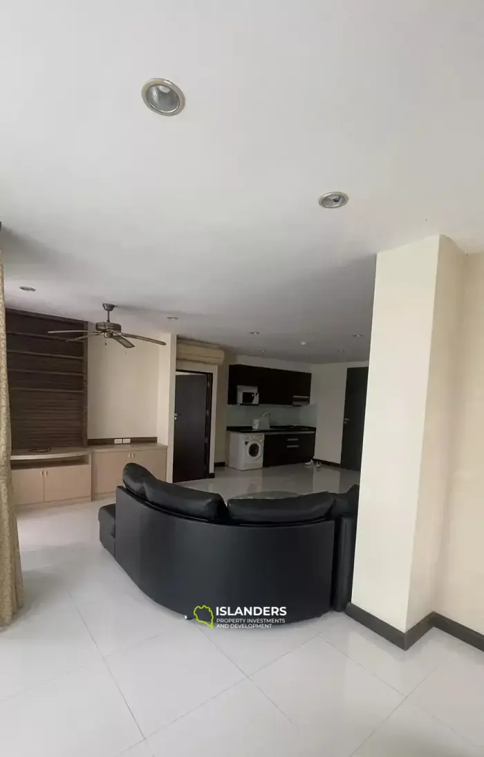 อพาร์ทเมนต์ 1 ห้องนอนให้เช่าที่อริสราเพลส