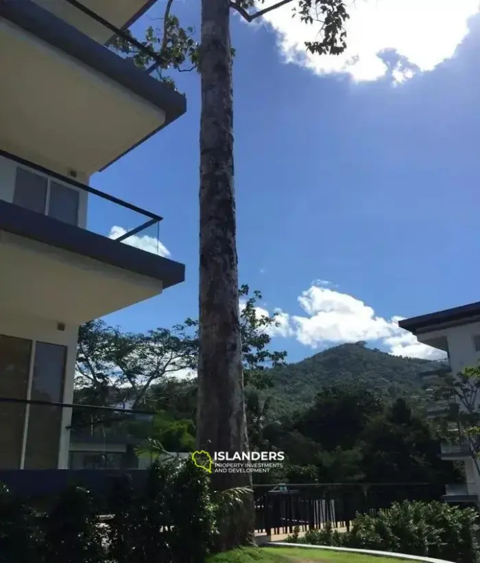 2 Bedroom Condo for rent at The Bleu Condo 