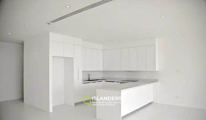 ให้เช่าคอนโด 3 ห้องนอนที่ Unique Residences