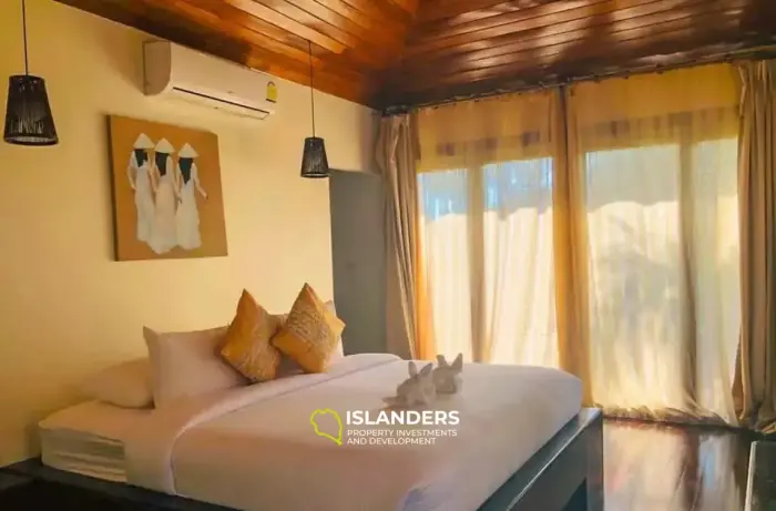 Beach Access 4 Bedrooms Pool Villa for Rent