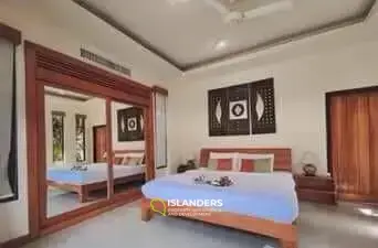 Villa de 1 dormitorio con piscina privada en alquiler en Plai Laem