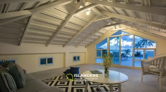 Villa avec terrasse sur le toit à louer près de la plage de Bangrak