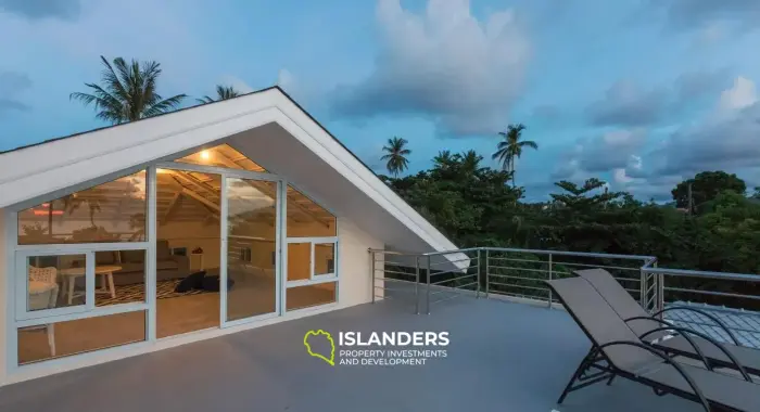 Villa avec terrasse sur le toit à louer près de la plage de Bangrak