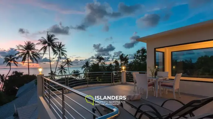 Villa avec terrasse sur le toit à louer près de la plage de Bangrak