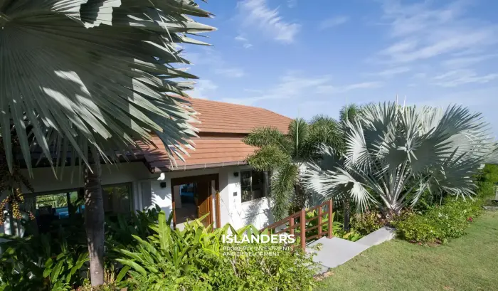 Villa mit 3 Schlafzimmern zur Miete bei Horizon Villas