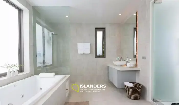 3 Bedroom sunset viila near Thongson beach