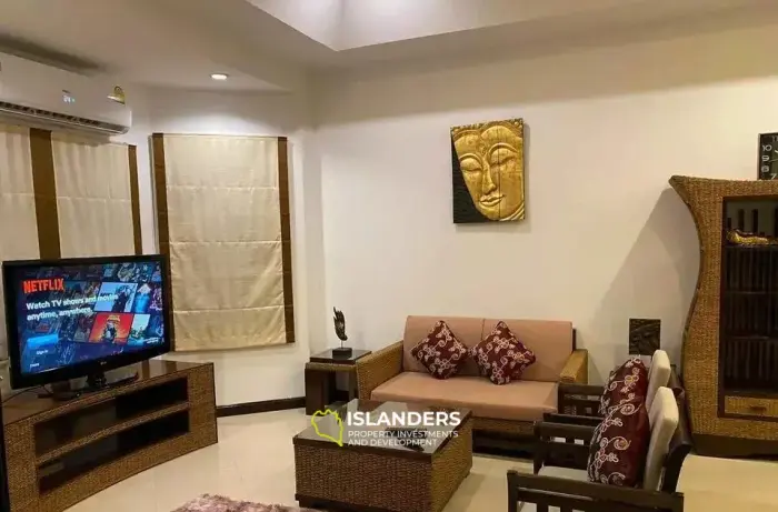 Villa de 2 dormitorios en alquiler en Whispering Palms Resort &amp; Pool Villa