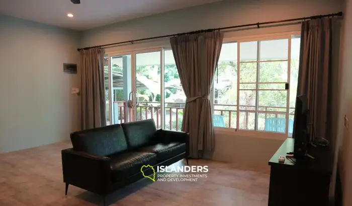 Haus mit 2 Schlafzimmern und privatem Garten in Maret