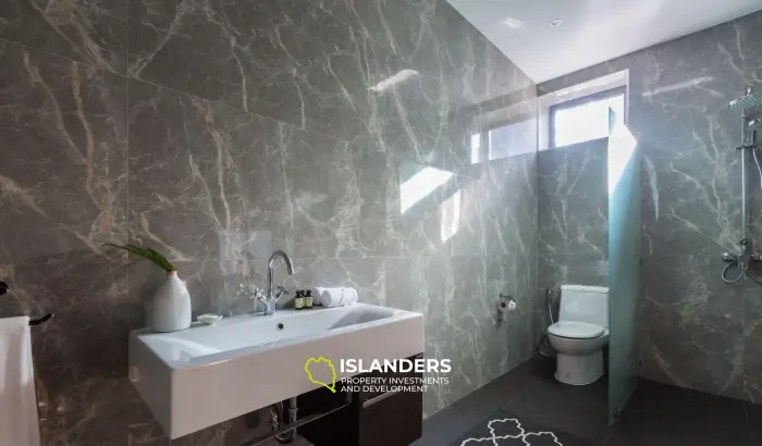 अज़ूर समुई में बिक्री के लिए 3 बेडरूम वाला विला