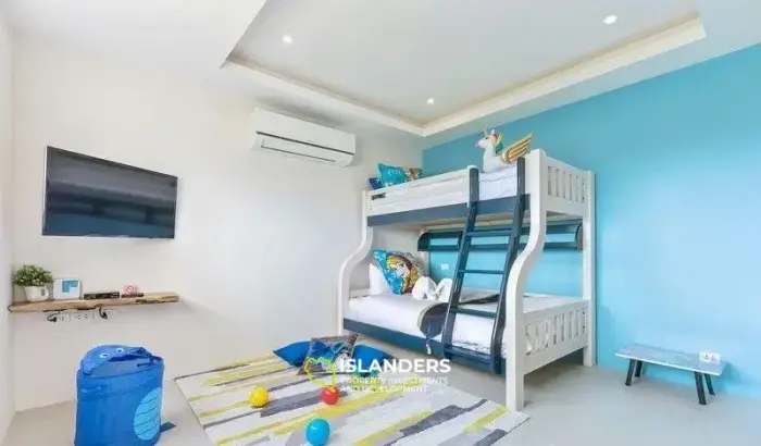 द रिज पर बिक्री के लिए 3 बेडरूम वाला विला